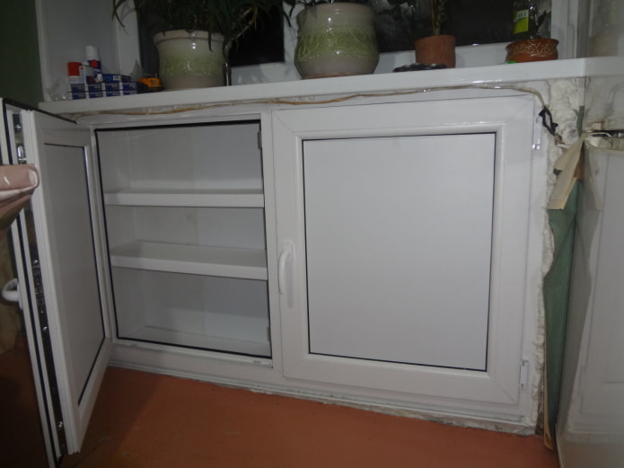 Chruschtschow-Kühlschrank aus Kunststoff