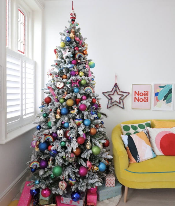 Fényes karácsonyfa