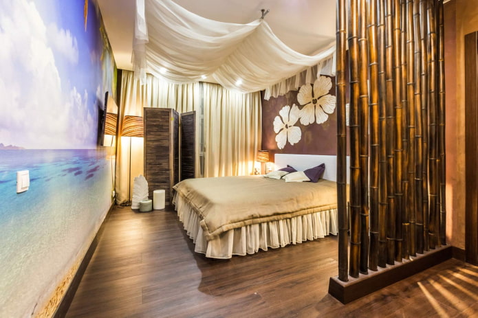 Schlafzimmeraufteilung mit Bambus