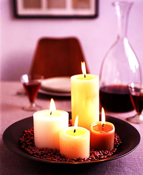 Kerzen auf dem Tisch