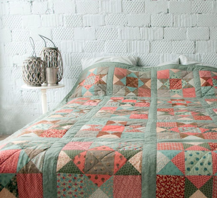 Bedspread from rags