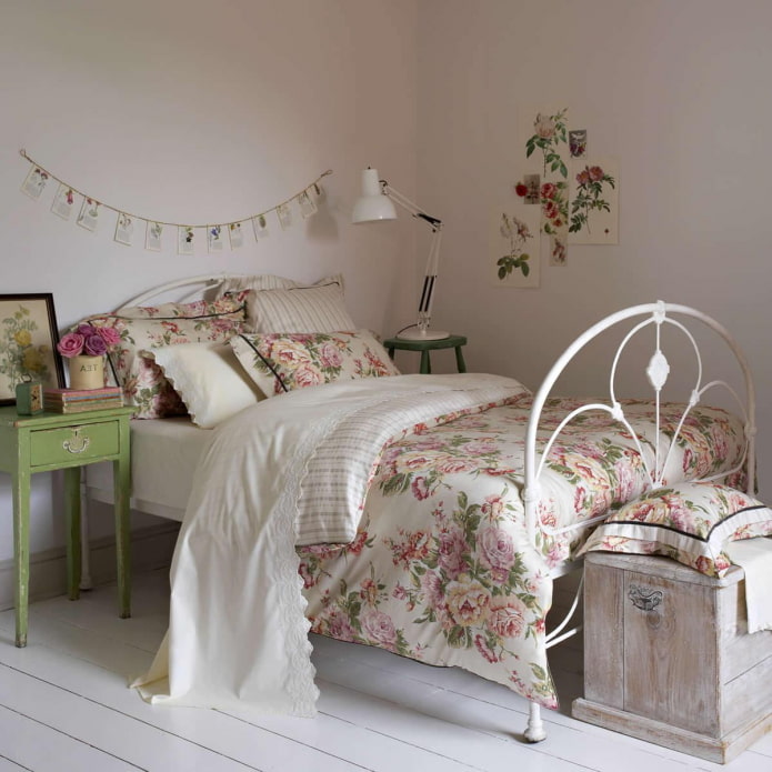 plain bedroom in vintage style