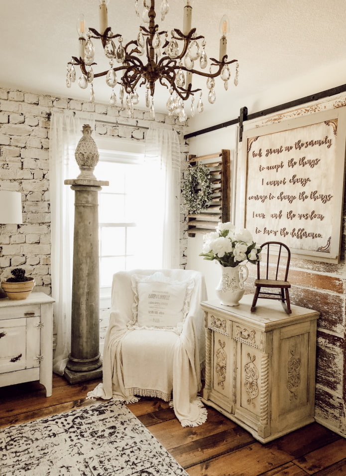 decor in vintage style