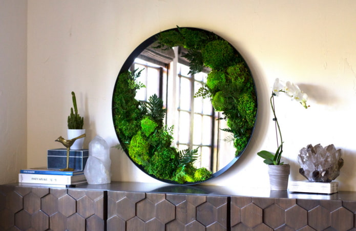 Botanical mirror
