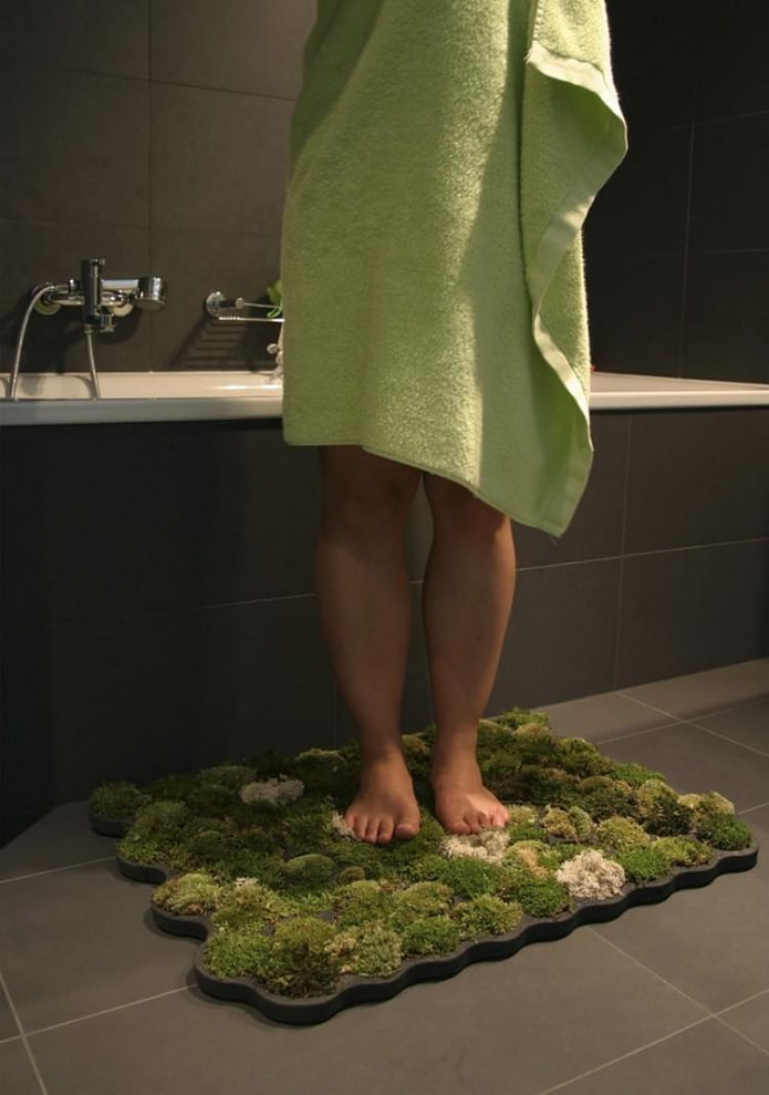 unusual bathroom rug