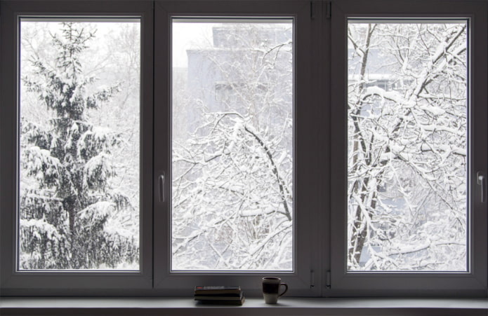 how to prevent windows from fogging up