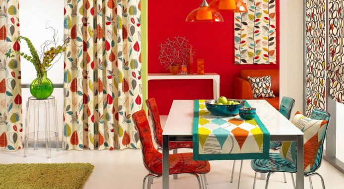 bright textiles for the kitchen in retro style