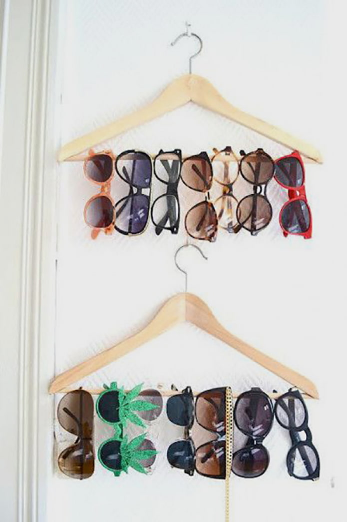 Glasses on hangers
