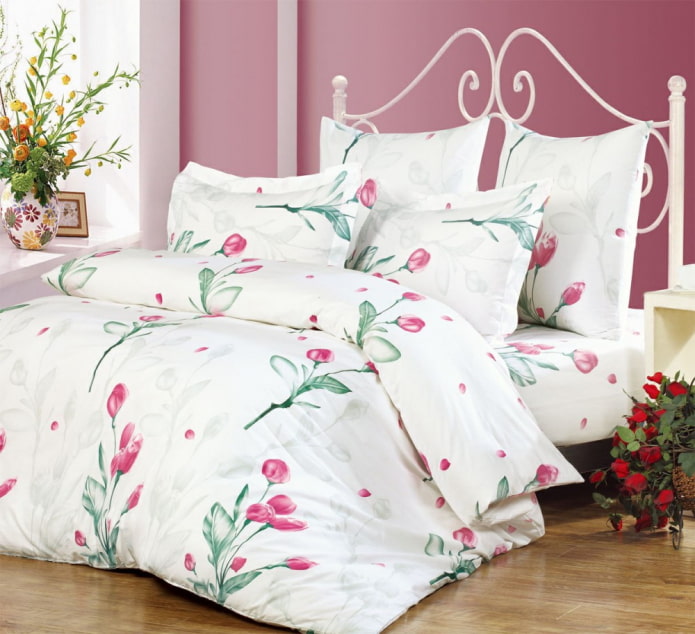 colored bed linen