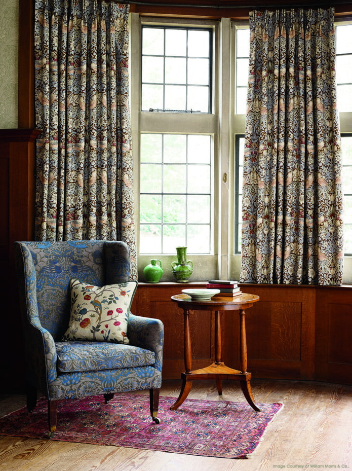 curtains in the living room in british style