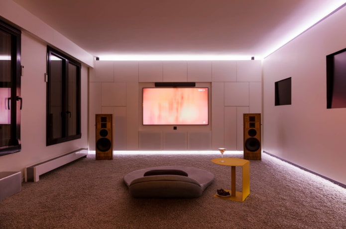 home theater decoration