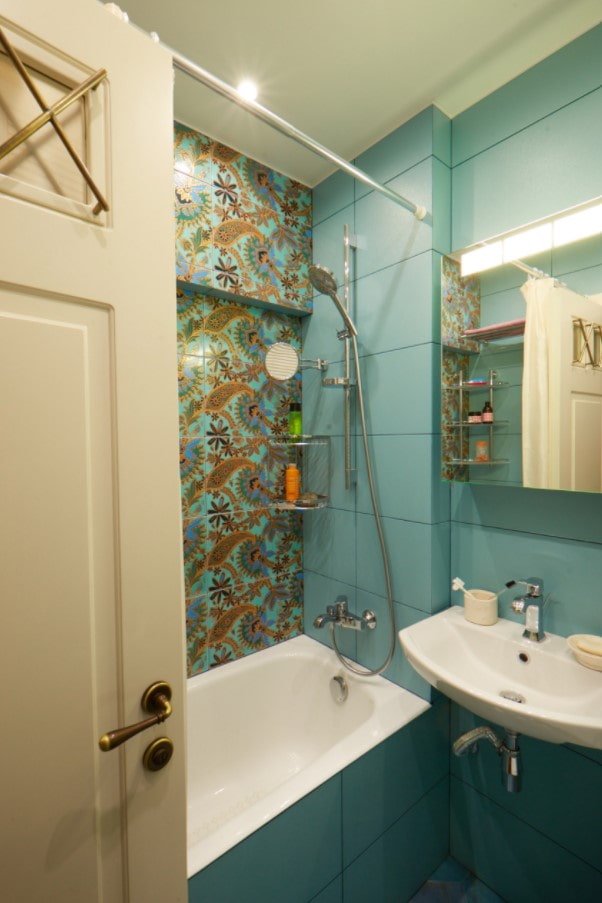 bright tiles in the bathroom