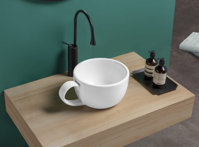 washstand cup