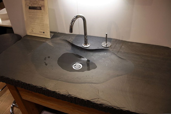 washbasin in black composite worktop