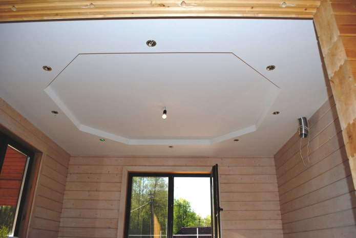 shaped plasterboard ceiling with lighting