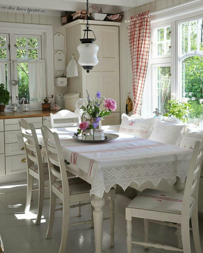 bright kitchen in Provence style