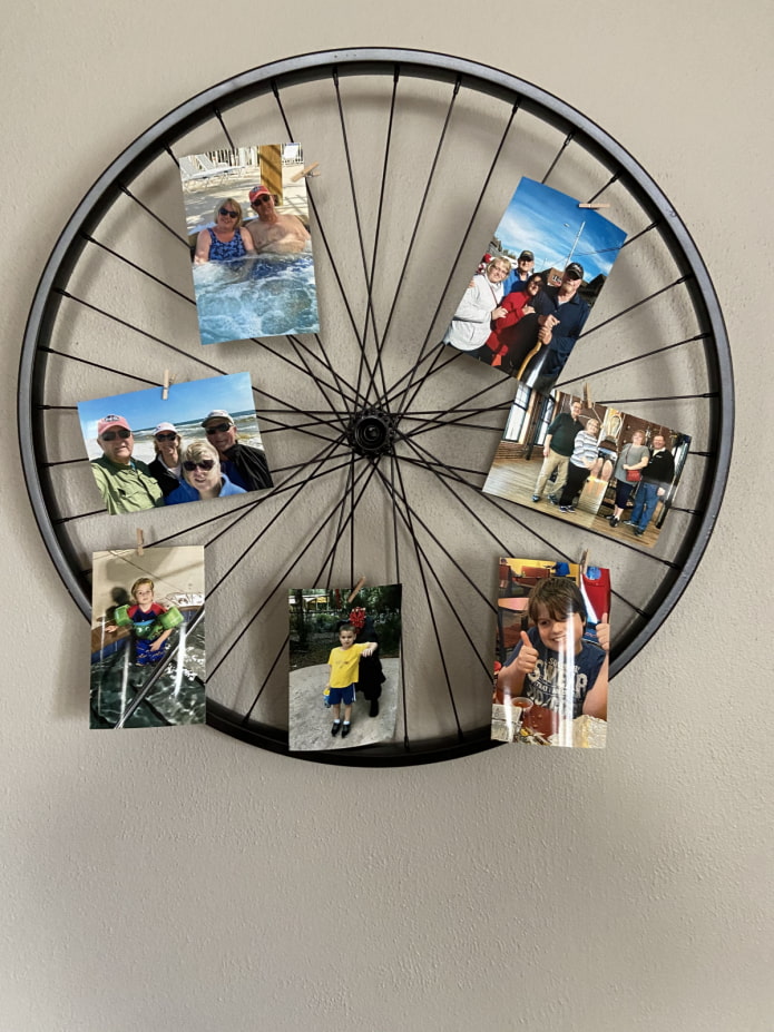 Wheel on the wall