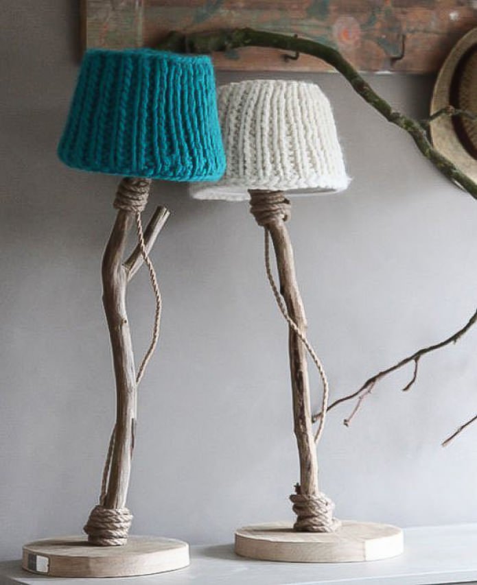 Knitted lampshade