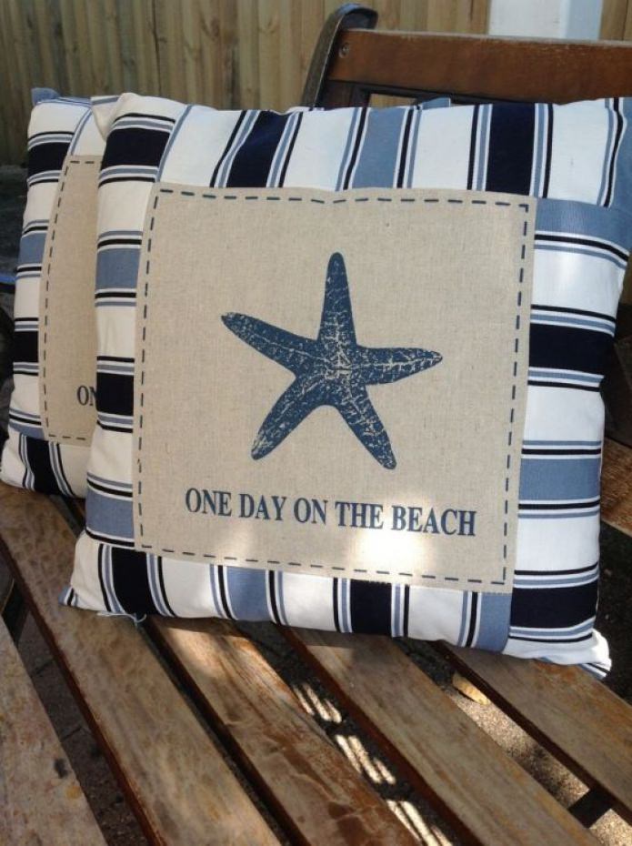 pillows with starfish