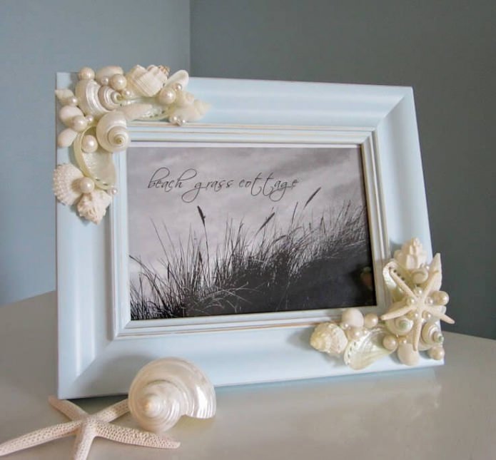 frame decorated with seashells