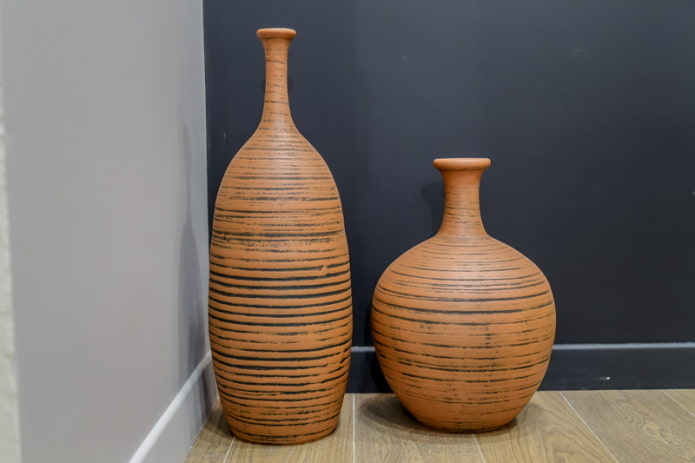 clay floor vases