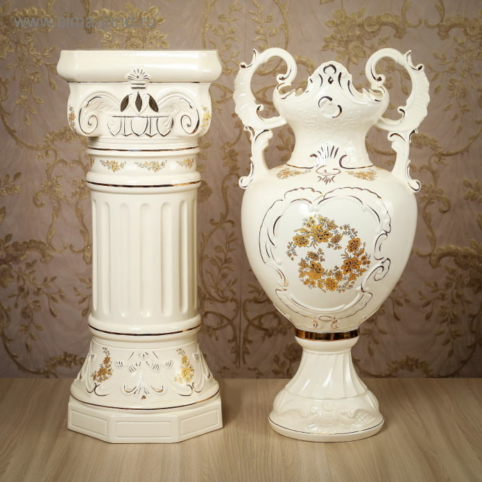 mga vase sa istilong greek