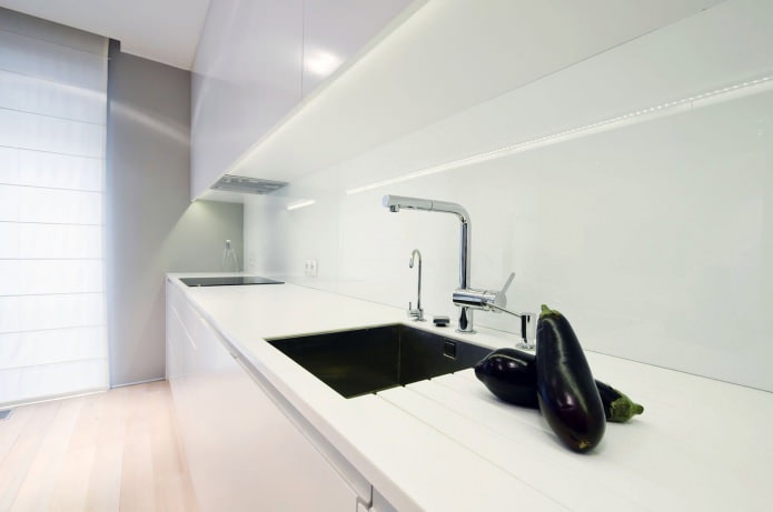kitchen in the design of the apartment in light colors