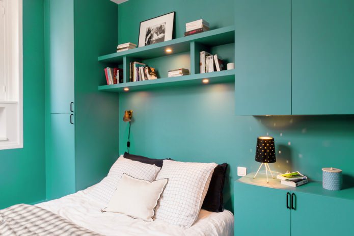bedroom in turquoise color