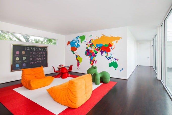 world map in the interior of the living room