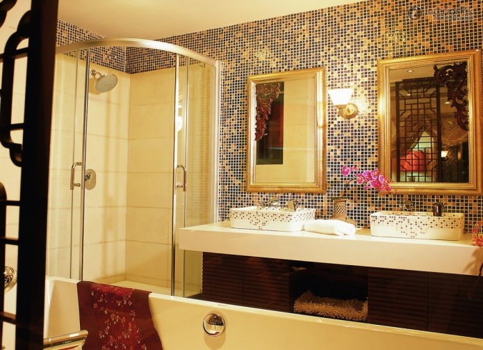 gold bathroom interior