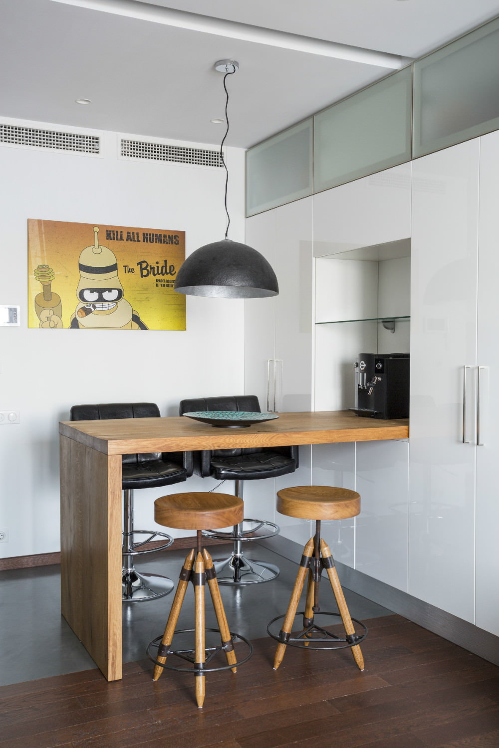 Bar counter in the design of a two-room apartment of 43 sq. m.