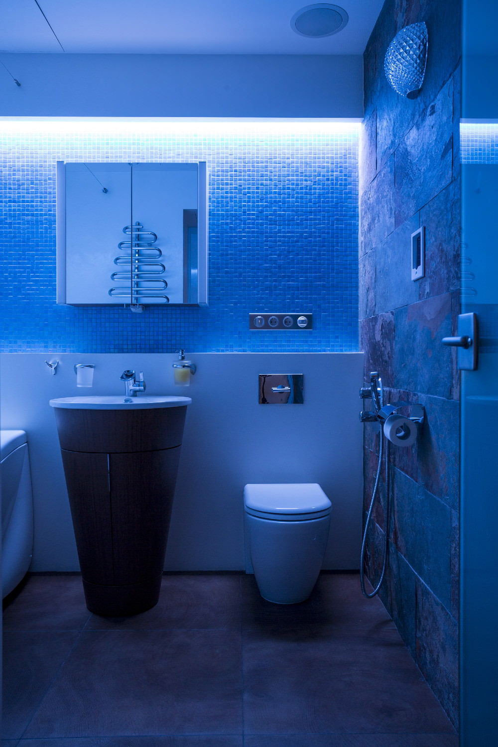 Bathroom in the design of a two-room apartment of 43 sq. m.