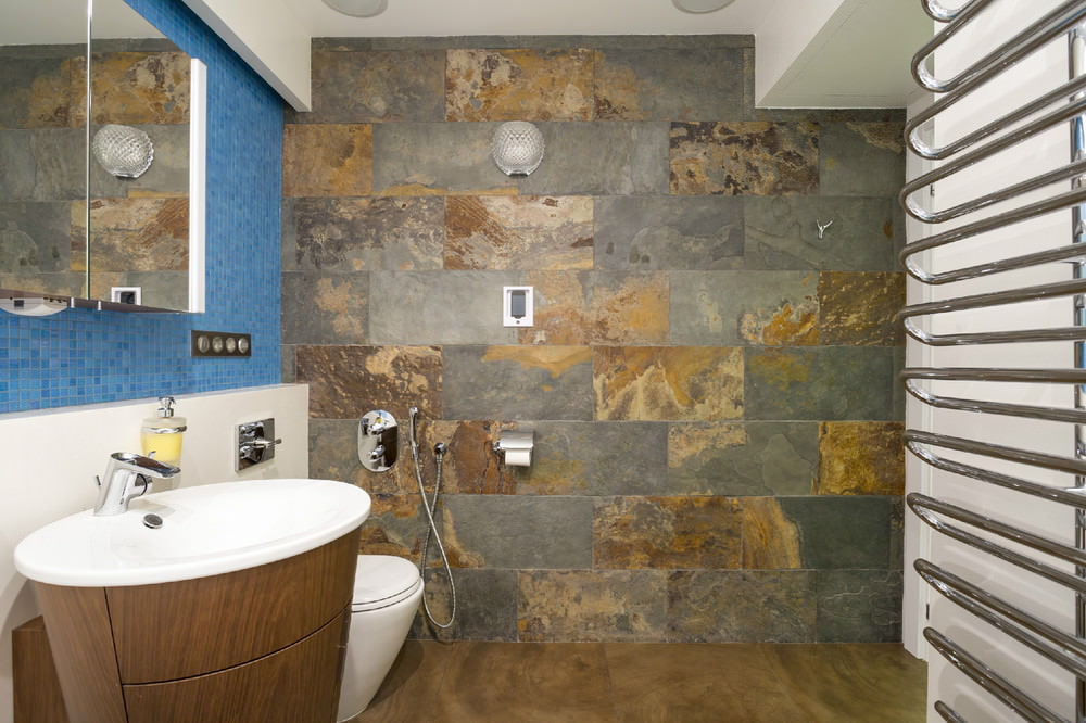 Badezimmer im Design einer Zweizimmerwohnung von 43 qm. m.