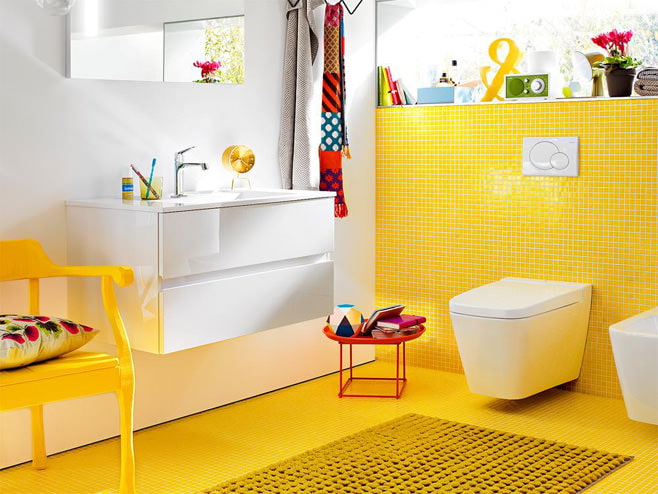 Badezimmer in Gelb