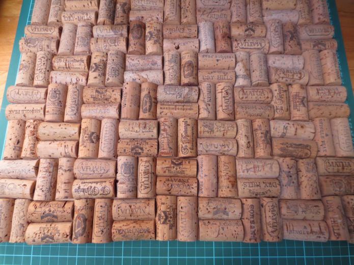 Bottle cork mat