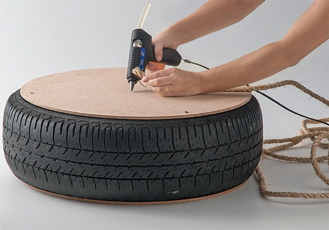 DIY ottoman made of tires