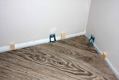 technology for laying laminate on the floor