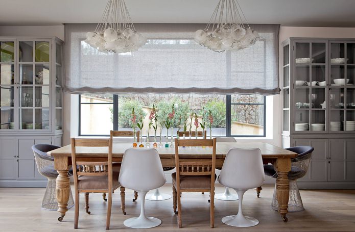 Stühle im Inneren von Küche und Wohnzimmer: 50 moderne Fotos und Ideen