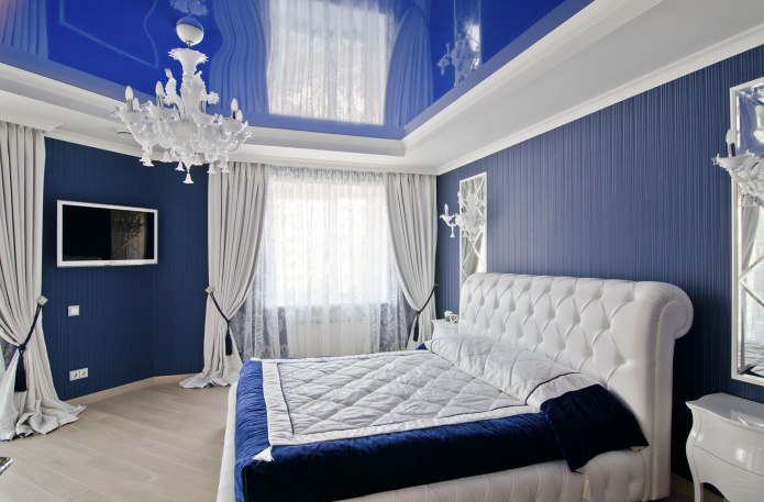 Spanndecken im Schlafzimmer: 60 moderne Optionen, Foto im Innenraum