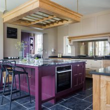 Lila-Set in der Küche: Design, Kombinationen, Stilwahl, Tapeten und Vorhänge-11
