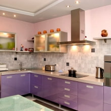 Purple set in the kitchen: design, combinations, choice of style, wallpaper and curtains-16