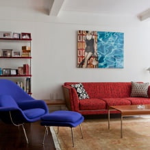 Red sofa in the interior: types, design, combination with wallpaper and curtains-28