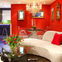 Piros tapéta a belső térben: típusok, kialakítás, kombináció a függönyök színével, bútorok-1