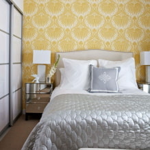 Yellow wallpaper in the interior: types, design, combinations, choice of curtains and style-9