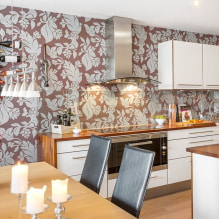 Die Wände der Küche mit abwaschbaren Tapeten dekorieren: 59 moderne Fotos und Ideen-6