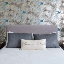 Wall decoration with wallpaper with birds: 59 modern photos and ideas-8