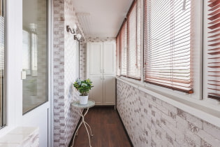 What blinds are better to use on the balcony - beautiful ideas in the interior and selection rules