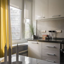 Roller blinds for the kitchen: types, materials, design, colors, combination-3