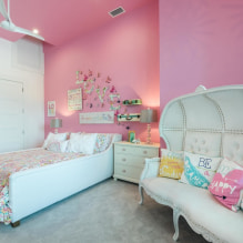 Ружичасти ентеријер собе: комбинација, избор стила, декорација, намештај, завесе и декор-2