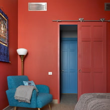การรวมกันของประตูและพื้น: กฎการจับคู่สี, ภาพถ่ายของการผสมสีที่สวยงาม-4